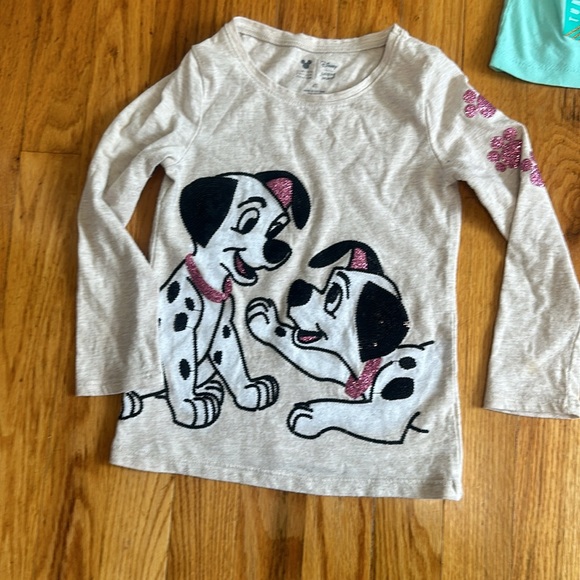 Disney graphic tops girls size xs 4/5 - Picture 3 of 4